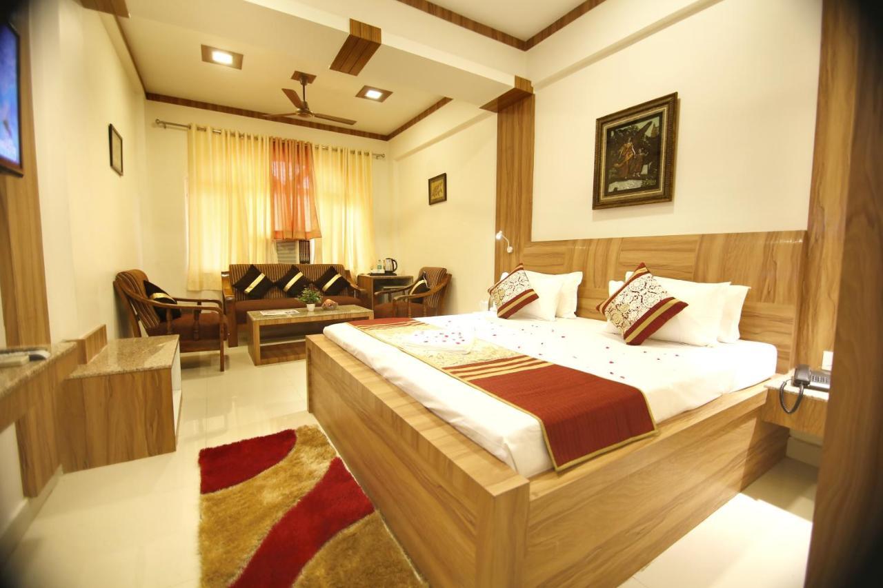 מטורה Hotel Sheetal Regency,Near Janambhumi מראה חיצוני תמונה